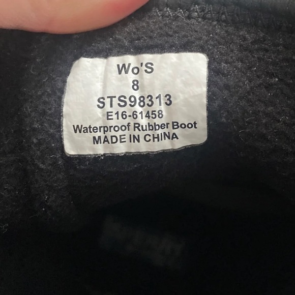 * Sold * Sperry boot - Picture 2 of 4